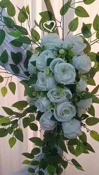 اوركيد للكوشات • تأجير كوشات • كادر نسائي