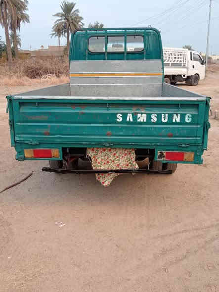 سلام عليكم سومسوك لبيع موديل 2000 رغم ألماني سنويه مو صاقطه السياره بلادي مثل ما ضحه  بل صوره
سعره 55 بيه مجال حك الجيه مكان صلاح الدين ضلوعيه.... (***********)
