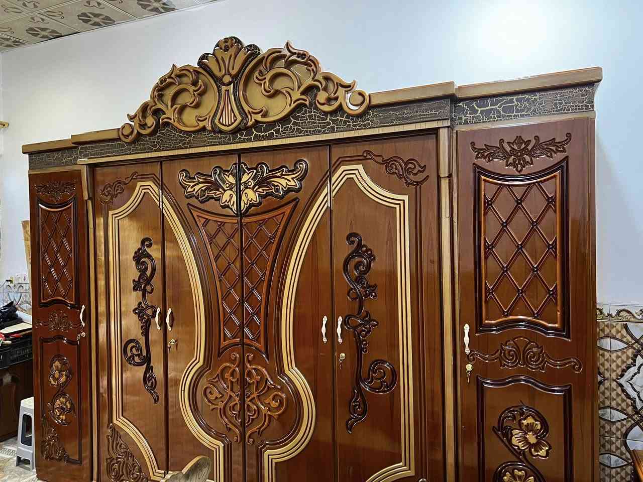 غرفه اخشاب ام السته تسكام نضيفه كلش سعر ٦٥٠ نهايته عنوان سوك الشيوخ رقم ***********@
