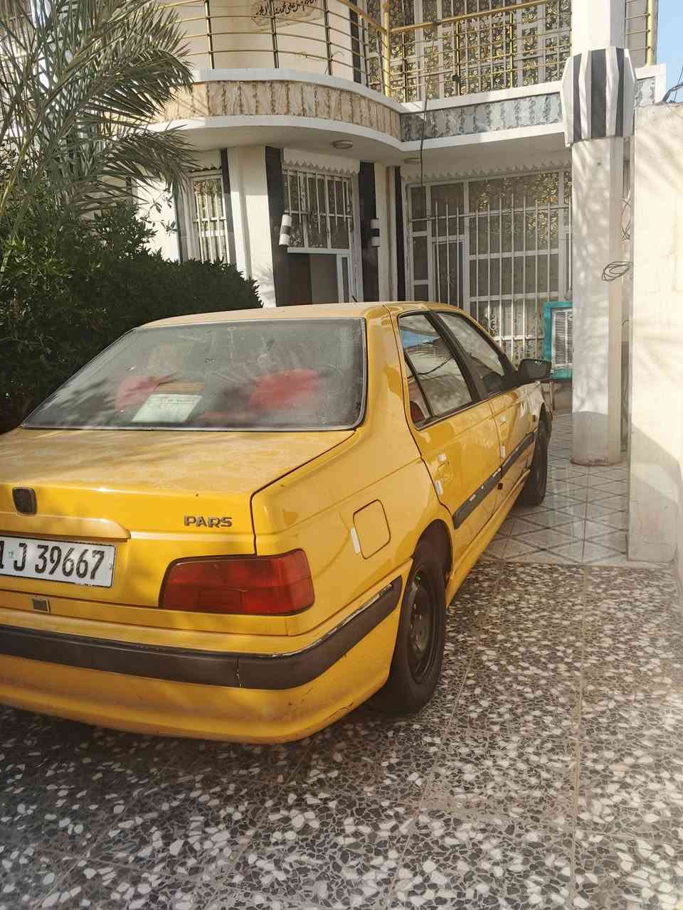 سلام عليكم بيجو بارص ٢٠١٥  بيها جاملغ ايمن تبديل بدون دواخل وحافت البنيد تعديل ورصعه بالباب مال العبري فقط مكينه كير تبريد خير من الله تخم تاير حلو  *********** مكاني بغداد جسر ديالى  
السعر ٤٣ وبي مجال
