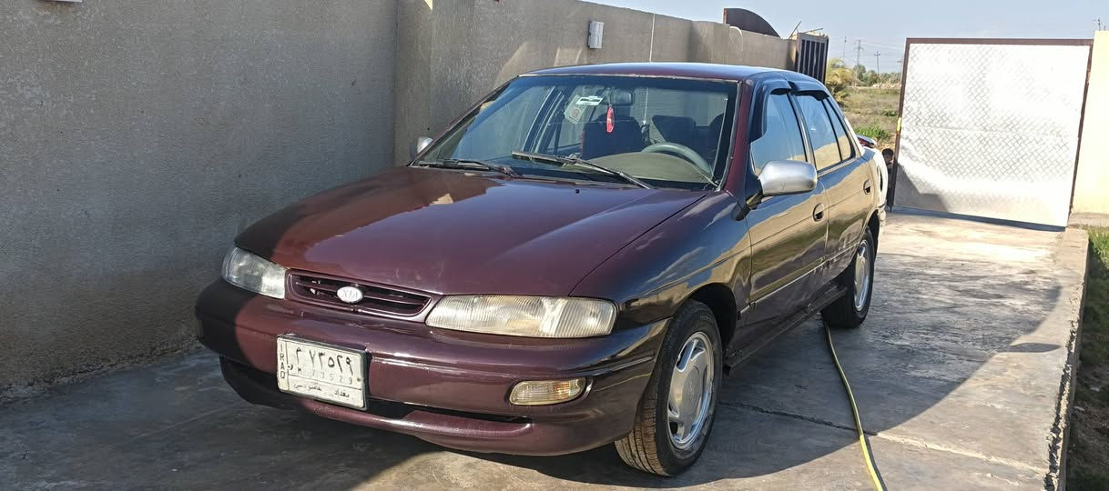 السلام عليكم
كيا سيفيا ١٩٩٦ منفصل 
رقم بغداد الماني كير مكينه مكفولات 
صدر امامي خلفي جديد
تخم تاير جديد صبغ جماليه 
كهربائيات شغاله كلها داخل نضيف 
السعر ٣٧ صلاح الدين بلد
***********
