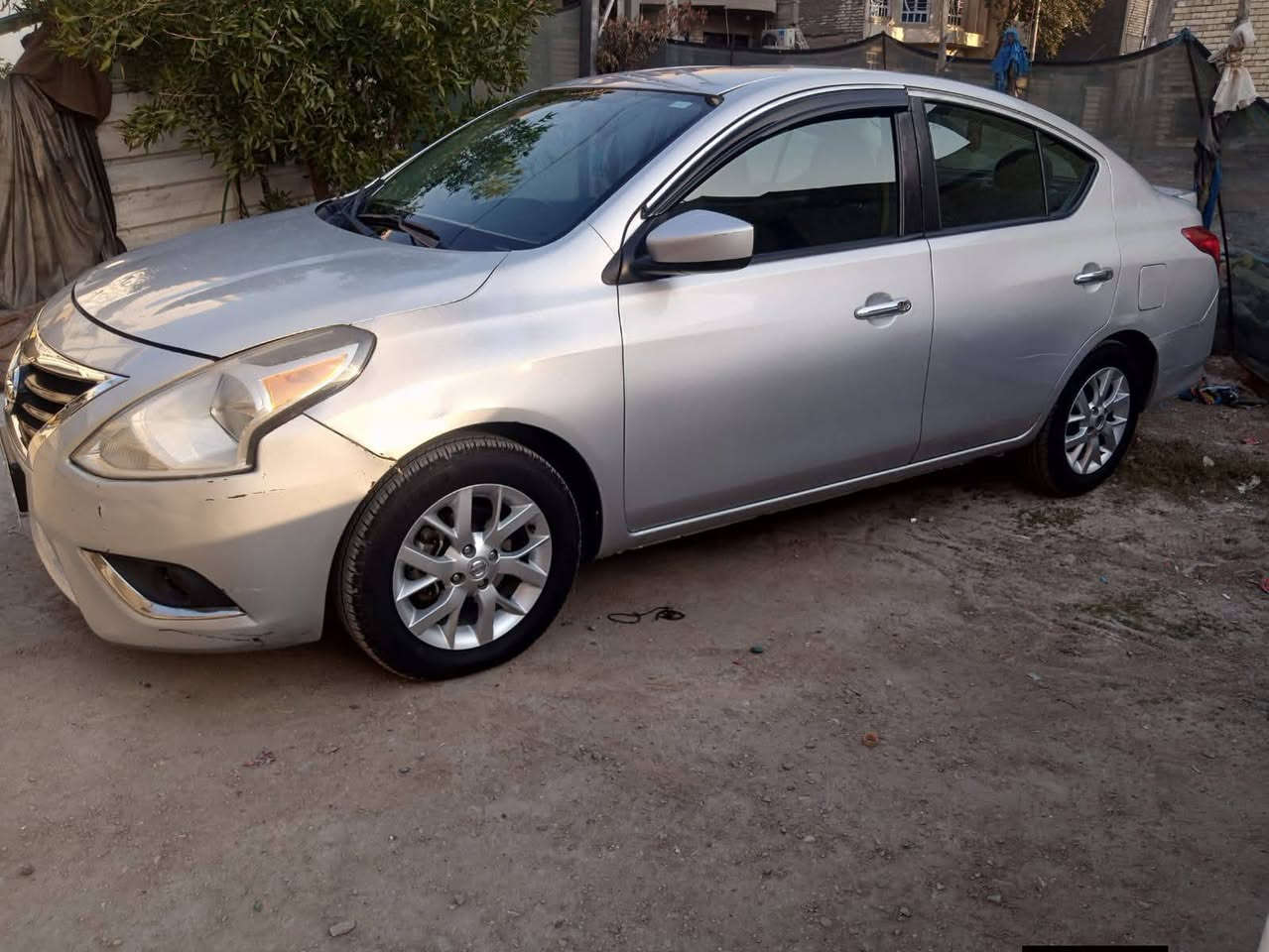 سلام عليكم نيسان فيرسا 2018 مكفولة كير مكينة سيارة حلوة عدة، ضررها الي منشور بغداد *********** سعرها 94 وبيهة، مجال
