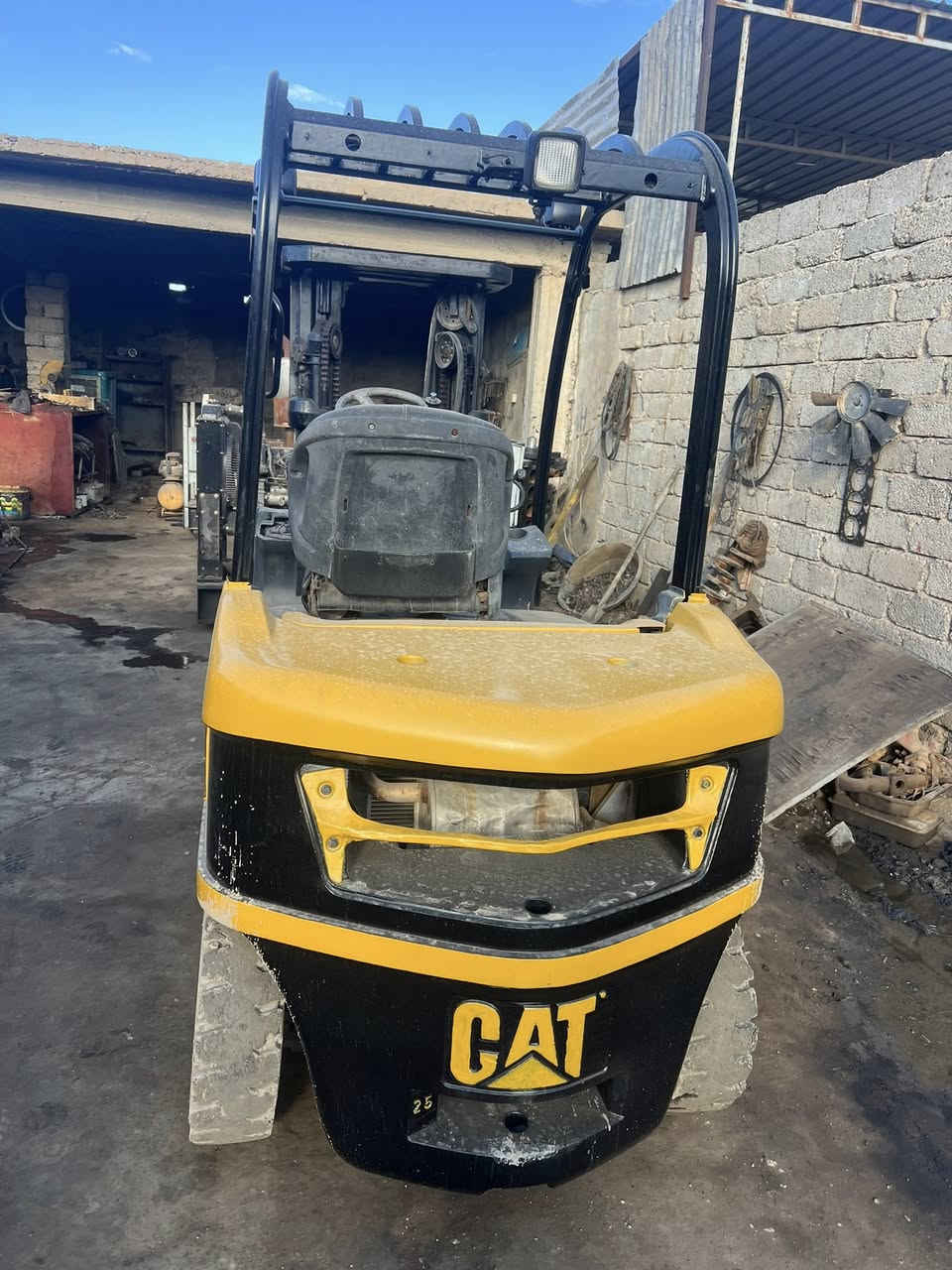 للبيع رافعه  CAT  حديث جديده بمعنه الكلمه ***********
