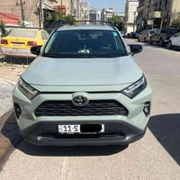 راف فور موديل 2022 بانزين رقم بغداد xle الون اسمنتي المقاعد جلد  ثلاث ...