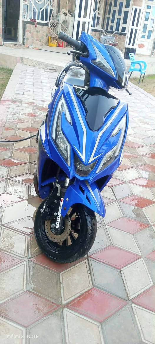 سلام عليكم حبايب دراجه ماكس جامبو للبيع موديل 2023 دراجه خير من الله نقصها سلف مكينه مفتوحه سعر 350 وبي مجال  باقي تفاصيل اتصل ‏‪***********‬‏
