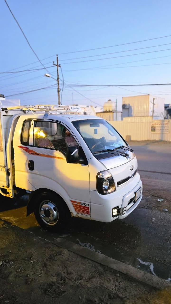 سلام عليكم كيه فحل مديل 17 رقم قادسيه سياره نضيفه تخم تاير كير محرك تبريد كله نضيف للاستفسار اتصال ***********
