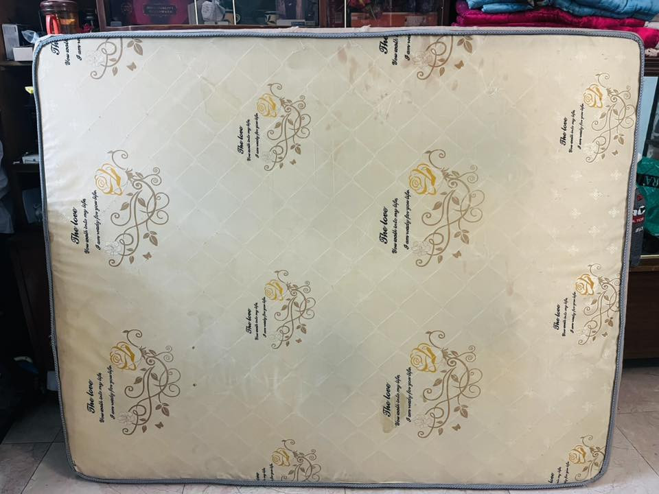 دوشك طبي مستعمل قليل سعر 65بي مجال ***********
