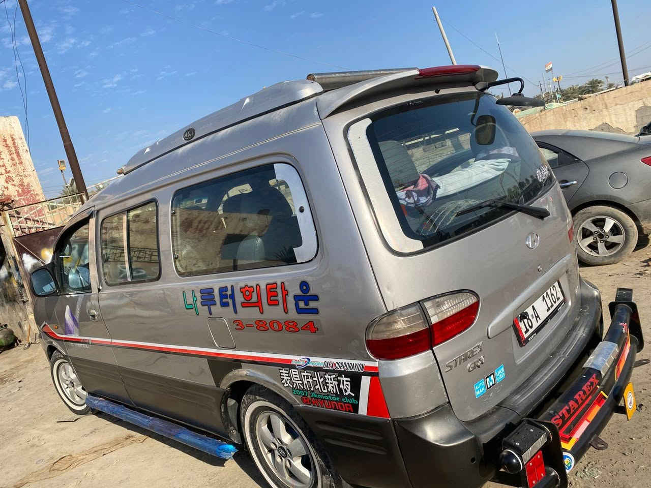 السلام عليكم ستاركس ٢٠٠٧ محرك مفتوح كير عادي كير محرك اكسر تدفه تبريد صدر أمامي خلفي تخم تاير كهربائيات جدد للاستفسار
***********
***********
