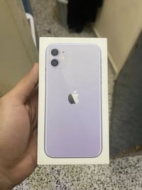 ايفون 11 العادي الجهاز بلادي ما مستبدل اي قطعة بحالة الوكالة نظيف جداً...