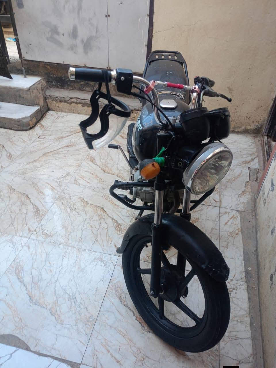 بوكسر 2021 شوف بعينك
اوراق اصوليه  *********** واتساب موجود المكان نجف السعر 700
