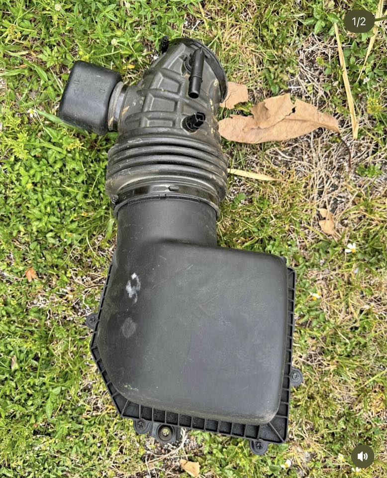 غراض جارجر كرايسلر جيب

ملاحظة الغراض كلها أصلية
أقرا جيد بعض لغراض غير موجودة بصور

1-تخم تاير جديد بيرلي p zero 305/35R20
تك ويل وايد بدي اصلي طلب من أمريكا حصراً
جديد غير مستخدم
ويل نجمة أصلي كامل
هدرز كوكس جديد ايضاً استخدام اقل الشهر
كزوست كورسا
بطانة سقف جارجر هيلكات كنتارا غير مستخدمة [ ذاكرها لك في الصور]
أطار الشاشة والعينة وقاعدة الكير الكاربون فايبر الاصلي كذالك مال هيلكات 2023
أرضيات جيب srt بالون الاسود غير مستخدم
أرضيات سكات باك استخدام قليل بالون الاسود والاطار احمر
أرضيات جارجر 2023 كاملة [أرضيات+قفل ويل+دواسات بريك وبانزين+كتلوكات+قاعدة رقم+حقيبة ادوات موبار+مطفاية]
شوته جيب تراك هوك دورنكو هيلكات
شوته جارجر كرايسلر جالنجر موبار أصلية
لد دعامية جالنجر ابيض أصلي غير مستخدم
قبق هيلكات سوبر جارج أصلي تك فقط
وسطيات srt
حقيبة ادوات+مطافية من شركة stellantis
قبق دركة dodge أصلي
دواسات بريك وبانزين جارجر كرايسلر جالنجر
كزوست موبار 6.4L كرايسلر 2023
لويات srt
درع مكينة مستخدم وجديد أصليات
دوسة جارجر
جاملغ جالنجر بحري جهة الصدر
العنوان بغداد : ***********
***********
