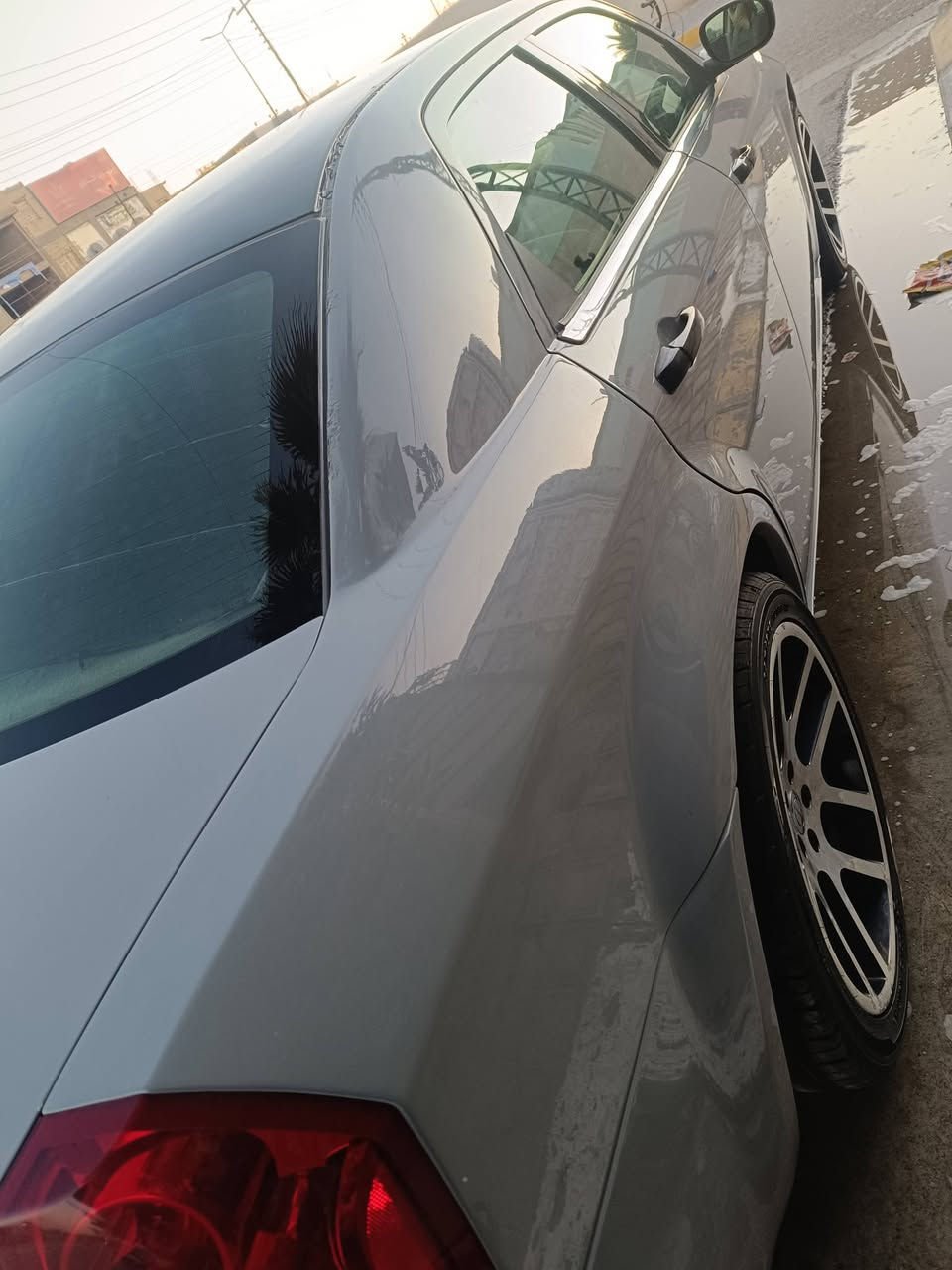 السلام عليكم أوباما موديل 2007
تخم تاير حداديه تبريد كهربائيات كامله سياره صبغه عامه للجماليه  كير مكينه ٣٥٠٠ رقم بصره مشروع وطني سنويه ٢٧ 
سعر 110$
هاتف ***********وتساب
         ***********
