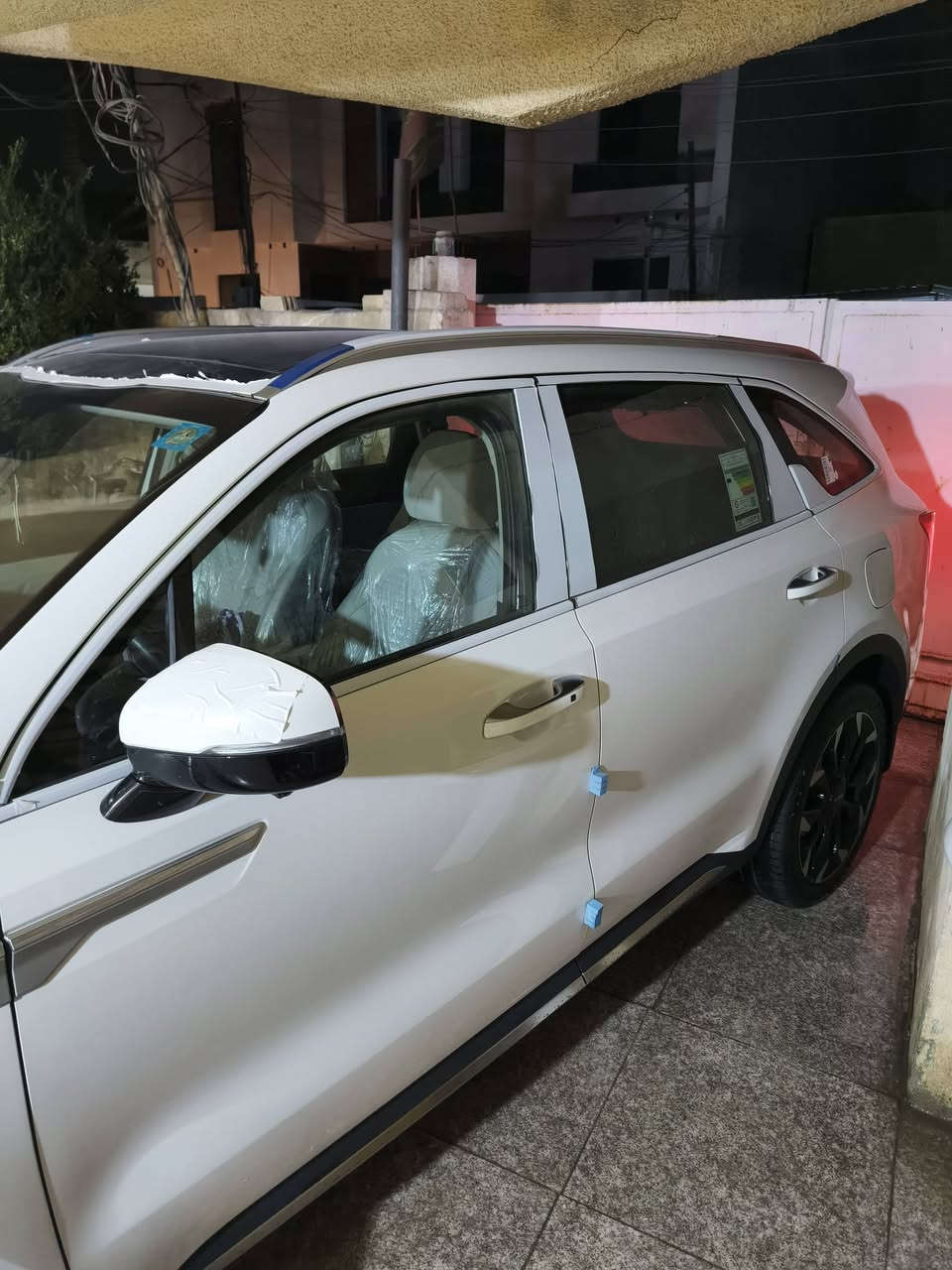 السلام عليكم سورنتو 2025 فول مواصفات ماعده الفورويل السياره شنو البالك بيهااا تحكمات فول بصمه تتقدم وترجع عن الريموت ويل 20  خمس كامرات بانوراما اربع عدسات دبل لد امامي خلفي كشنات كهرباء افيكيشن خرائط📍 حساسات امامي خلفي وجانبي ومري ونقاط عمياء وتوقف ذاتي عند الرجوع 
ورقم بغداد الدولي  بصمه تشغيل عن بعد داخل ابيض شاشة متصله متغيره الالوان متغيرة 64 لون متغير شاشة اعطال داتو شو محرك سته سلندر 3500  .... 
بيها مواصفات فوللللل بعد ماذكرهن
الاستفسار
***********
