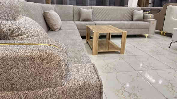 اهلا وسهلا بكم زبائننا الكرام نقدم لكم مجموعة متنوعة من الأثاث الحديث بأنسب الأسعار للحجز مراسلة الصفحة متوفر توصيل ***********
