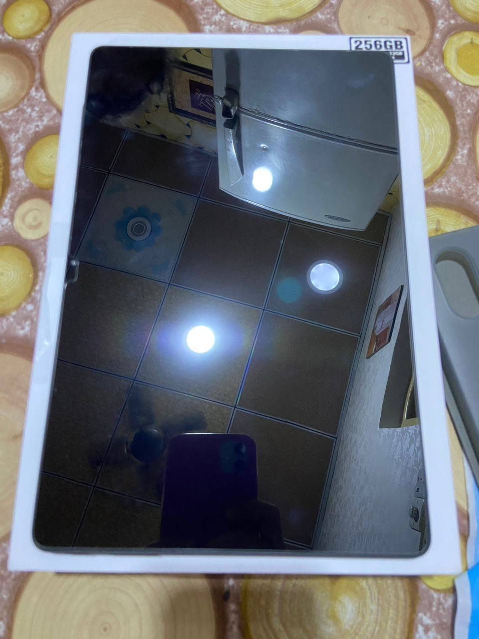 سلام عليكم ايباد بلاك فيو 9 ايباد مكفول نضيف جدا مستخدم قليل ذاكره 256   زلغه مابي جهاز كلش نضيف فقط كسر بلوكخ صغير ايباد مكفول من كلشي موقع بصره ابو الخصيب عويسيان السعر 195وبي مجال قليل لطيبين  الاتصال ***********
