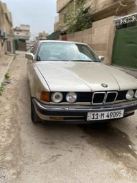 للبيع سياره   BMW  735  وارد ياباني مديل 1991  بدون تنته   نوع المحرك ...
