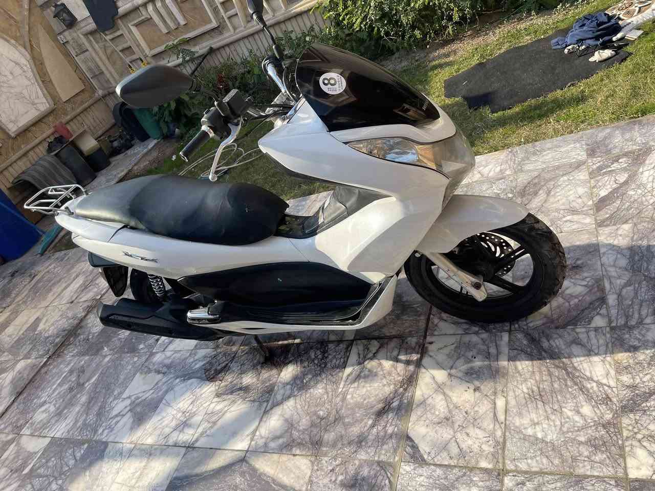 دراجه bcx جيل اول ياباني jf بلادي نضيفه شلعه ومعدل السعر مليون و٣٠٠ مكاني تقاطع حمام المدينه شراي اتصل ***********دراجه كامله اي نقص مابيهه
