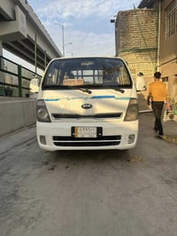 كيا حمل موديل 2015للبيع فقط السعر 115 السياره باسمي تحويل ثاني يوم حدا...