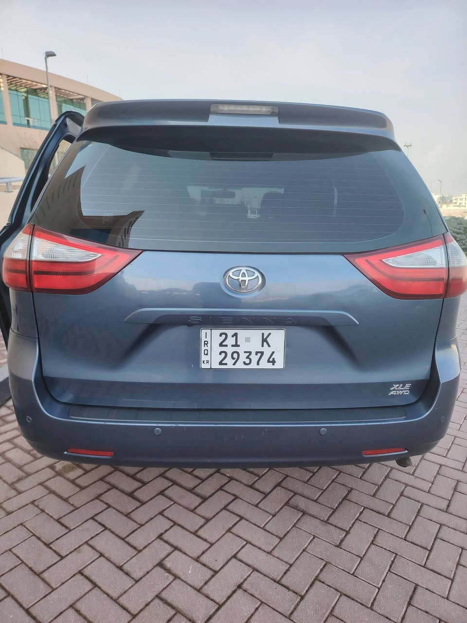 سلام عليكم
تيوتا سينا للبيع 2017 XLE
 فول مواصفات سنوييه هذه جديد سياره مابي نقص
جاهيز بييه 3قطعه بدون اريرباك سياره خير من الله مال بيت تفاصيل أكثر أتصل ***********.
