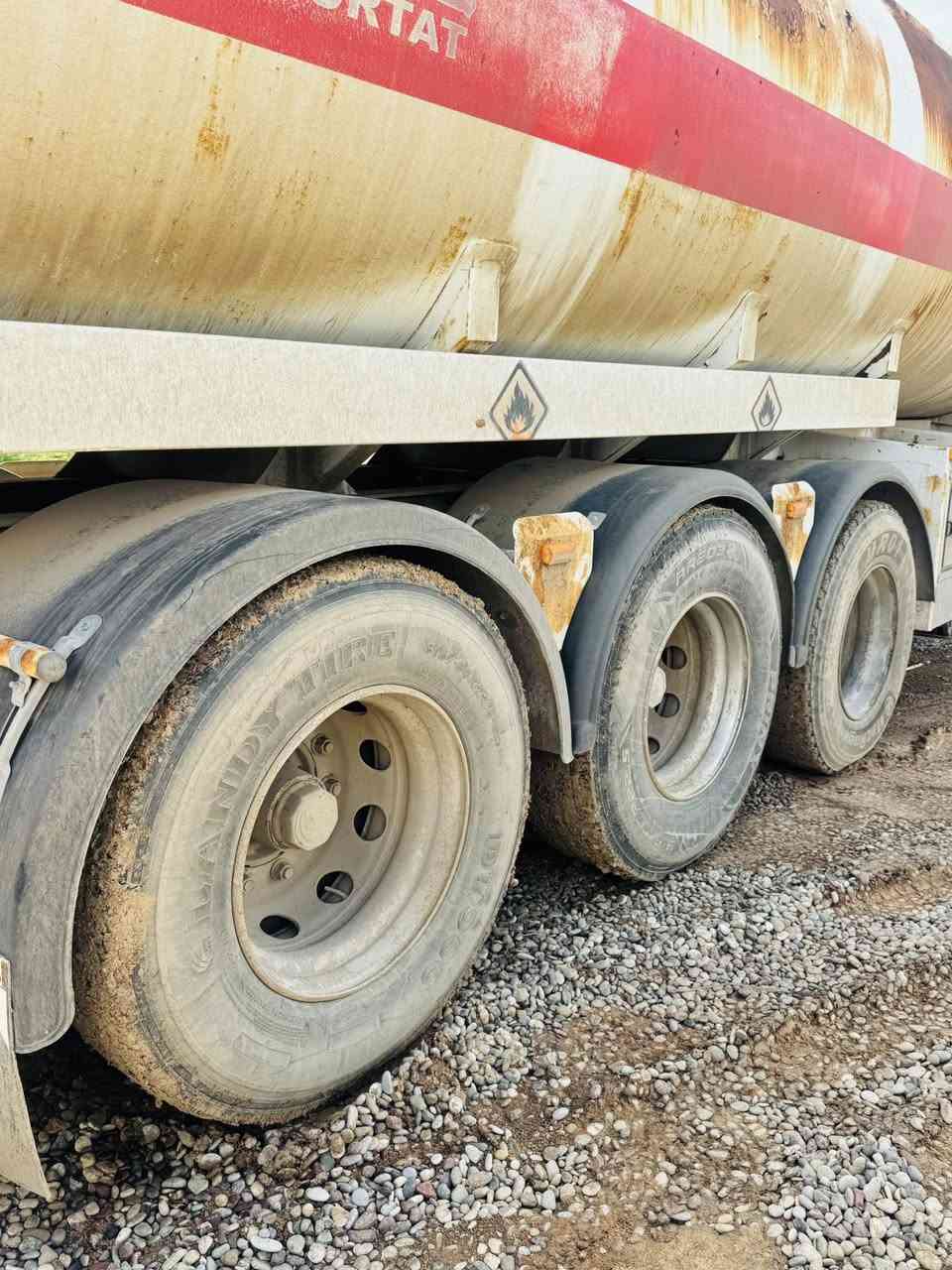 تانكى شاكر موديل2019
مابى ربت معرض  حجى نشوان عنوان اربيل ئاسكى كلك
سعر120بيه مجال💸


**إذا كنت صاحب هذا الإعلان وتريد حذفه لأي سبب، رجاءا أرسل رسالة إلى الدعم الفني**