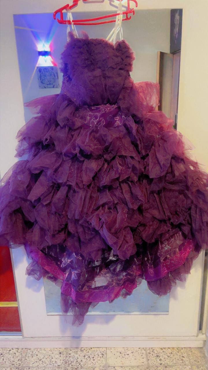 عندي هذني البدلتين ميتعملات مره وحده بسعر مناسب


**إذا كنت صاحب هذا الإعلان وتريد حذفه لأي سبب، رجاءا أرسل رسالة إلى الدعم الفني**