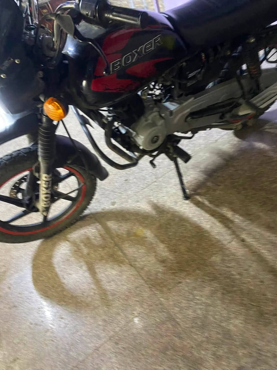 ب وكسر للبيع  نضيفة بس عوزها قبق باتري  ودواسة  تلحم مكينة وكير مكفولات ونضيفة مديل 23  اوراقها كاملة مكاني بغداد الدورة


**إذا كنت صاحب هذا الإعلان وتريد حذفه لأي سبب، رجاءا أرسل رسالة إلى الدعم الفني**
