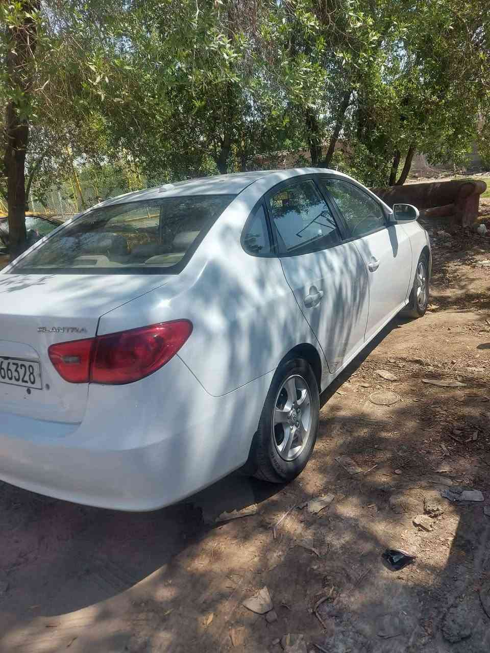 سلام عليكم النترا أمريكي موديل ٧ تبديل بيها بنيد وجاملقين بدون دواخل اني مكلف بنشر اتصل عرقم وبيك خير ودلل  مكان بغداد الدوره.    ***********

