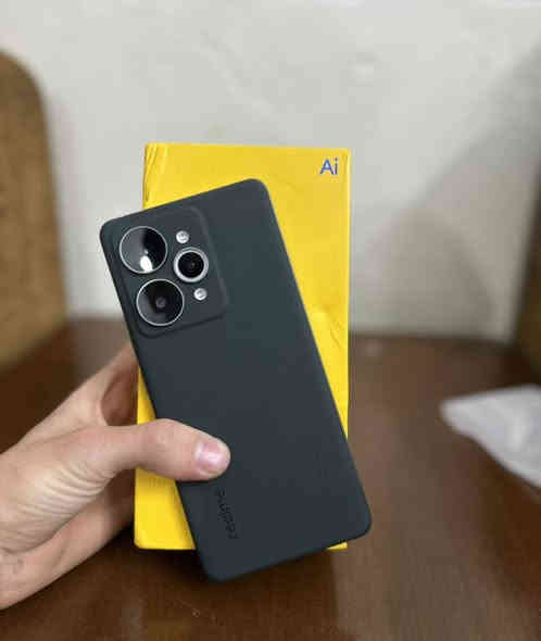 جهاز ريلمي 15 برو 5G ذاكرة 512 الجهاز مجرد مفتوح من الكارتونة كامل ملحقات وبعدهن بالجيس مامستخدمات 
سعره 550 الف . مكاني بغداد الدورة ***********
