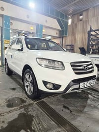 سنتافي 2012 V6 كفاله السياره 07752297937