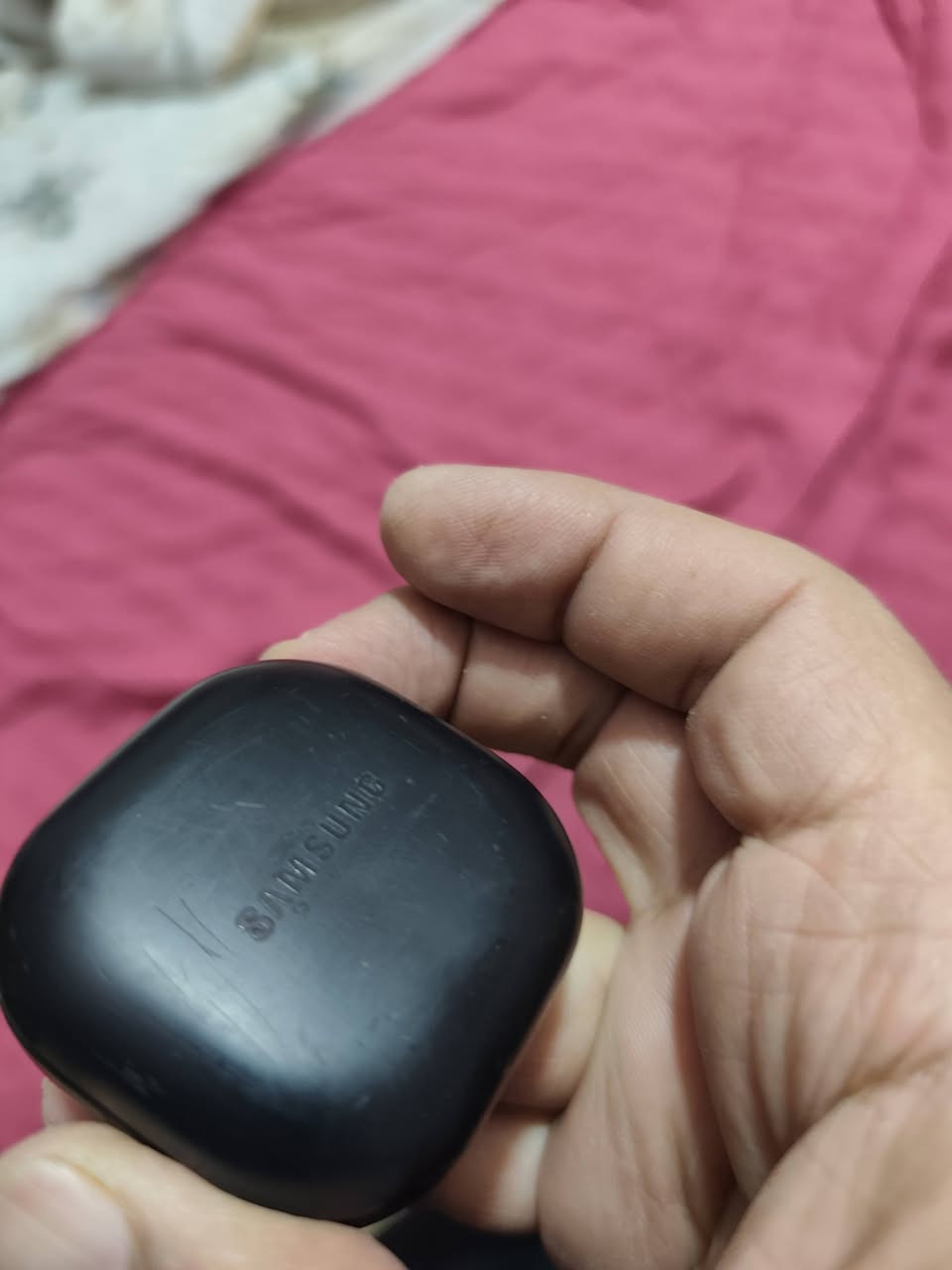 سماعات مستعملة
 Galaxy Buds 2 Pro 
للبيع 55 الف


**إذا كنت صاحب هذا الإعلان وتريد حذفه لأي سبب، رجاءا أرسل رسالة إلى الدعم الفني**