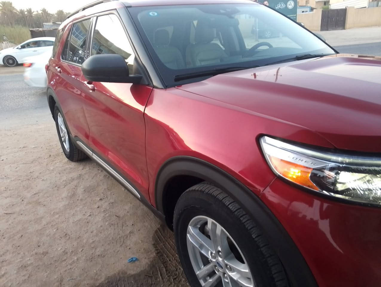 اكسبلور 22 تو ويل 4 سلندر ماشيه 43 رقم بغداد باسمي بجم كبس تبديل قطعتين جاملغ و باب و بيها بارد على كد 4 اصابع بالكصه مال القمارة اثر تحميل . مواصفات xlt .
***********
