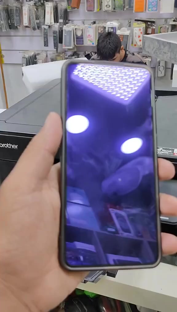 هالعرض مؤقت والكمية قليلة مكون من 3 قطع  Realme gt neo5 se
فاستغل العرض قبل لا يخلص 
هالعرض مؤقت والكمية قليلة مكون من 3 قطع  Realme gt neo5 se
فاستغل العرض قبل لا يخلص 

هذا كيبل الوكالة ابو ال 100 واط 
الكفر الشفاف الاصلي 
لاصق زجاج يحتوي على حماية عين 

يعني بكج كامل للجهاز من شحن سريع ومن حماية وجمال للجهاز

حاليا سعرهن 34 الف مع التوصيل 
هذا مو سعرهن بالمناسبة
سعرهن الاصلي قبل العرض هو 40 مع التوصيل 
حاليا بيهن خصم مؤقت فاستغل العرض ولا يفوتك لأن ميتكرر مرة ثانية

الكمية قليلة جدا ، واللي عندم اي اسفسار يتفضل خاص ♥♥

واكيد يوجد توصيل الى جميع المحافظات ☺️☺️


**إذا كنت صاحب هذا الإعلان وتريد حذفه لأي سبب، رجاءا أرسل رسالة إلى الدعم الفني**