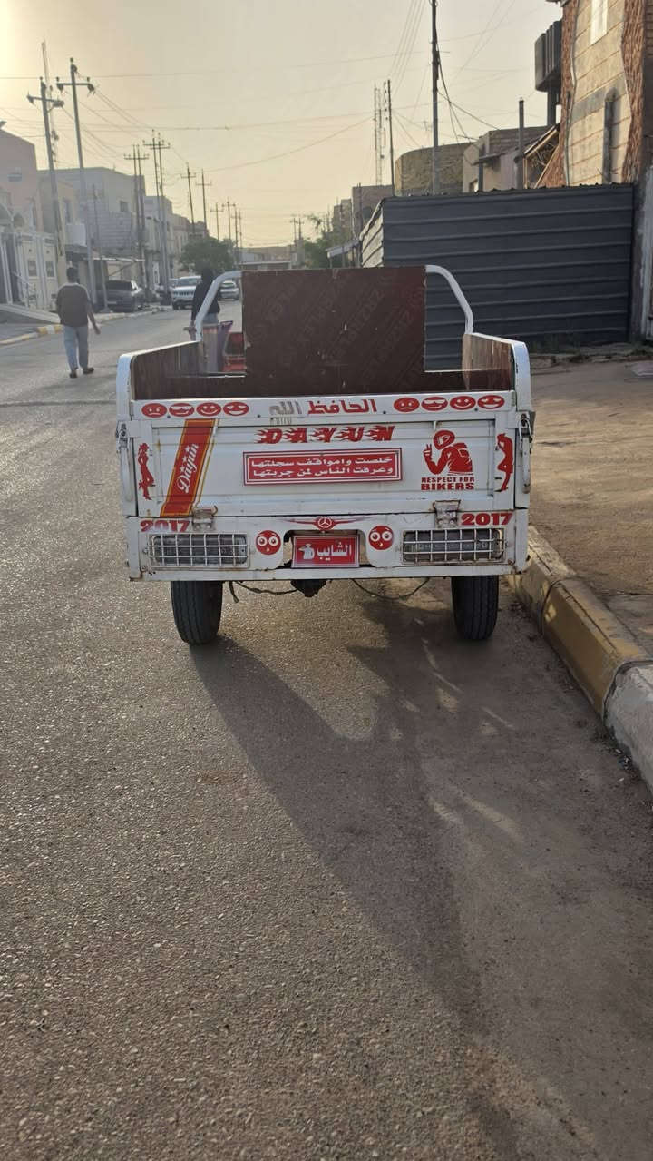 سلام عليكم ستوته لبيع موديل 17وكيل  مكينه توني شادها كهربائيات كلها شغال مكاني ناصريه بريدو
الرقم ***********
