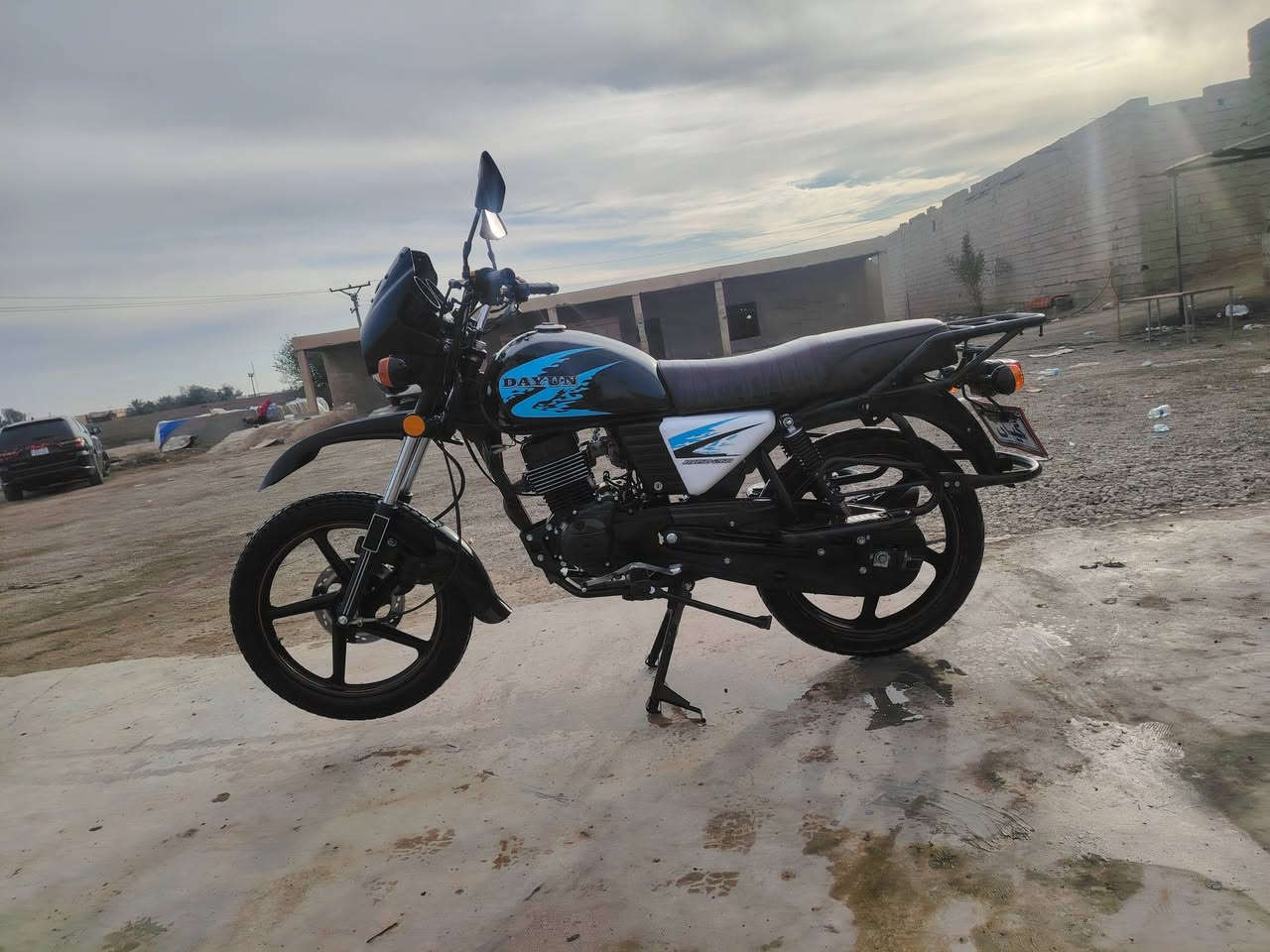 دراجة دايون جبلي موديل 24وراق سكنر كفالة عامة محرك 200cمكاني ديالى ناحيه العضيم شراي يتصل ودلل ***********
