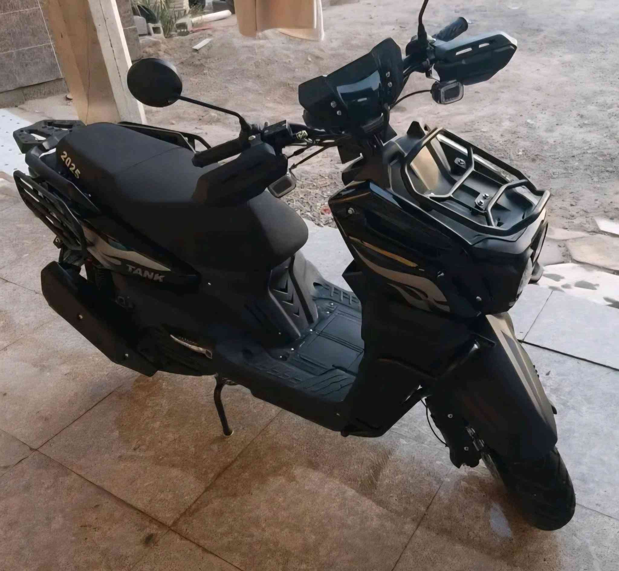 الدرجه للبيع مستعمله فقط شهر المكان الكرنه الشرش الشري فقط يتصل على رقم***********
