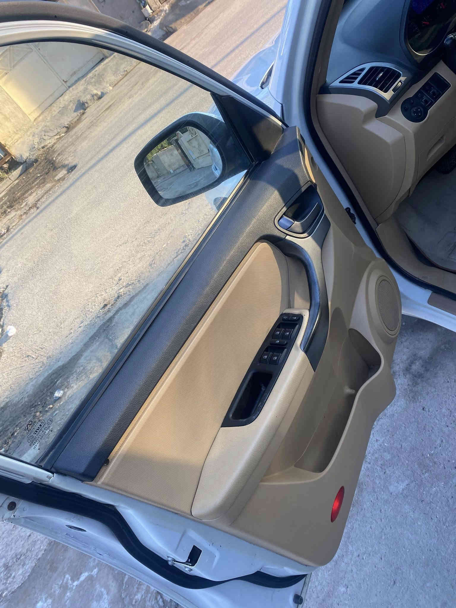 السلام عليكم تيكو 14 سياره جديده. سعر ٧٨ عنوان بغداد البلديات ***********
