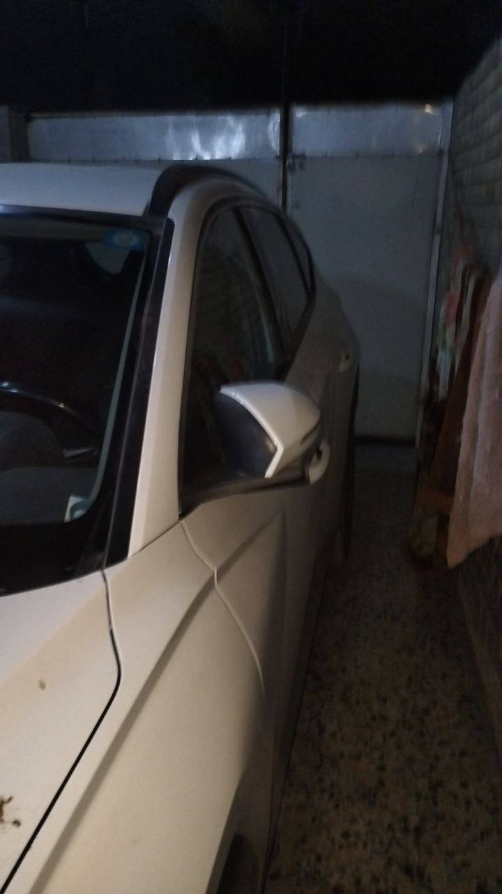 السلام عليكم سياره توسان 2023 ماشيه 50 الف بيه فقط باب الخلفي وجاملغ موجودات بل صور الاستفسار ***********
