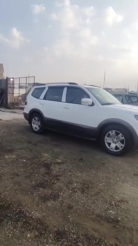 للبيع او المراوس موهافي ٢٠١٣ فووول رقم بغداد صبغ بيها ٦ قطع يعني حزام مكانها بلدروز السعر ١٢٥ 
***********
***********
