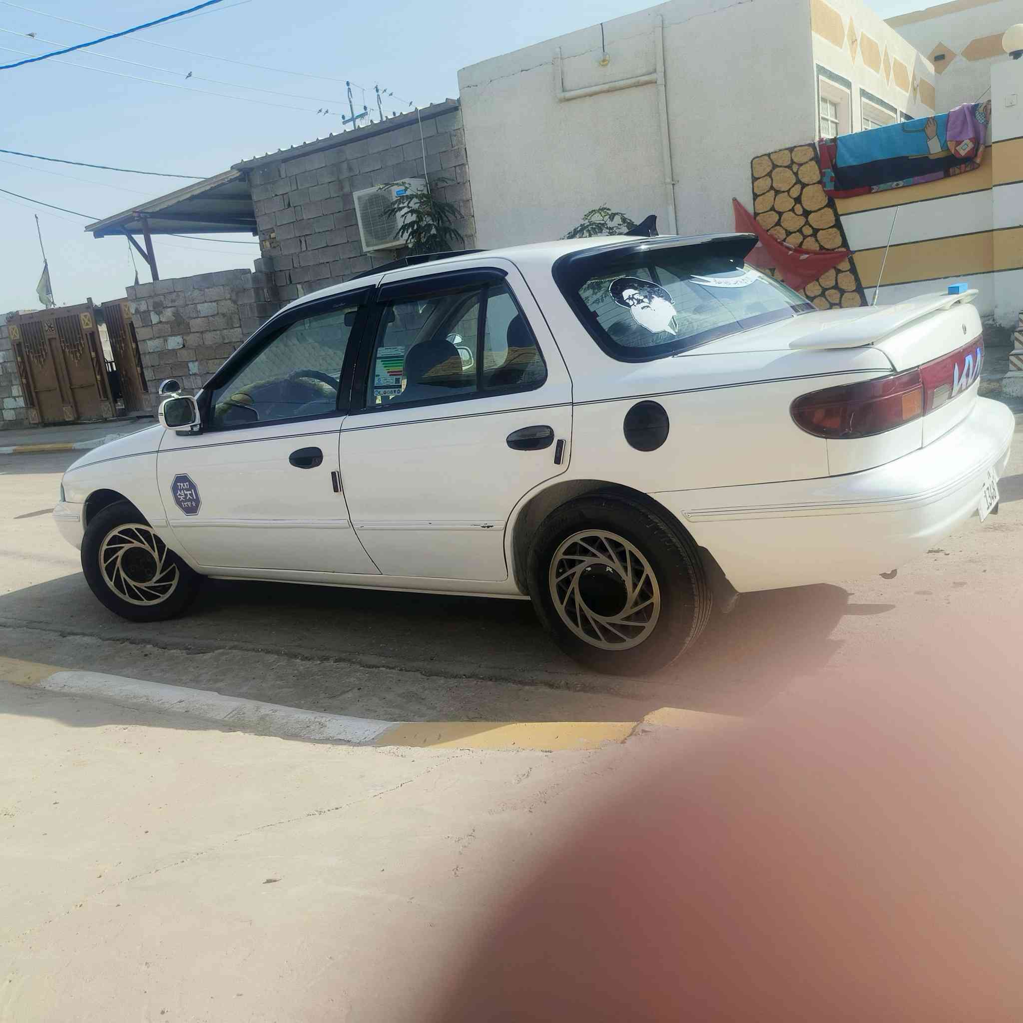 كيه سيفيه مديل 93 محرك 1600 مفتوح كير اوتو مصبوغه صبغ عام للجماليه رقم جديد هزه جديده سنويه 26 سياره حلوه ونضيفه كير محرك مكفول مكان السياره واسط ناحيه الشيحميه السعر المطلوب 42 بها مجال بسيط ملاحضه الي ما عاجبه السعر لا يسولف بكيفه سياره متعوب عليهه بيع شرط التحول ثاني يوم ***********
