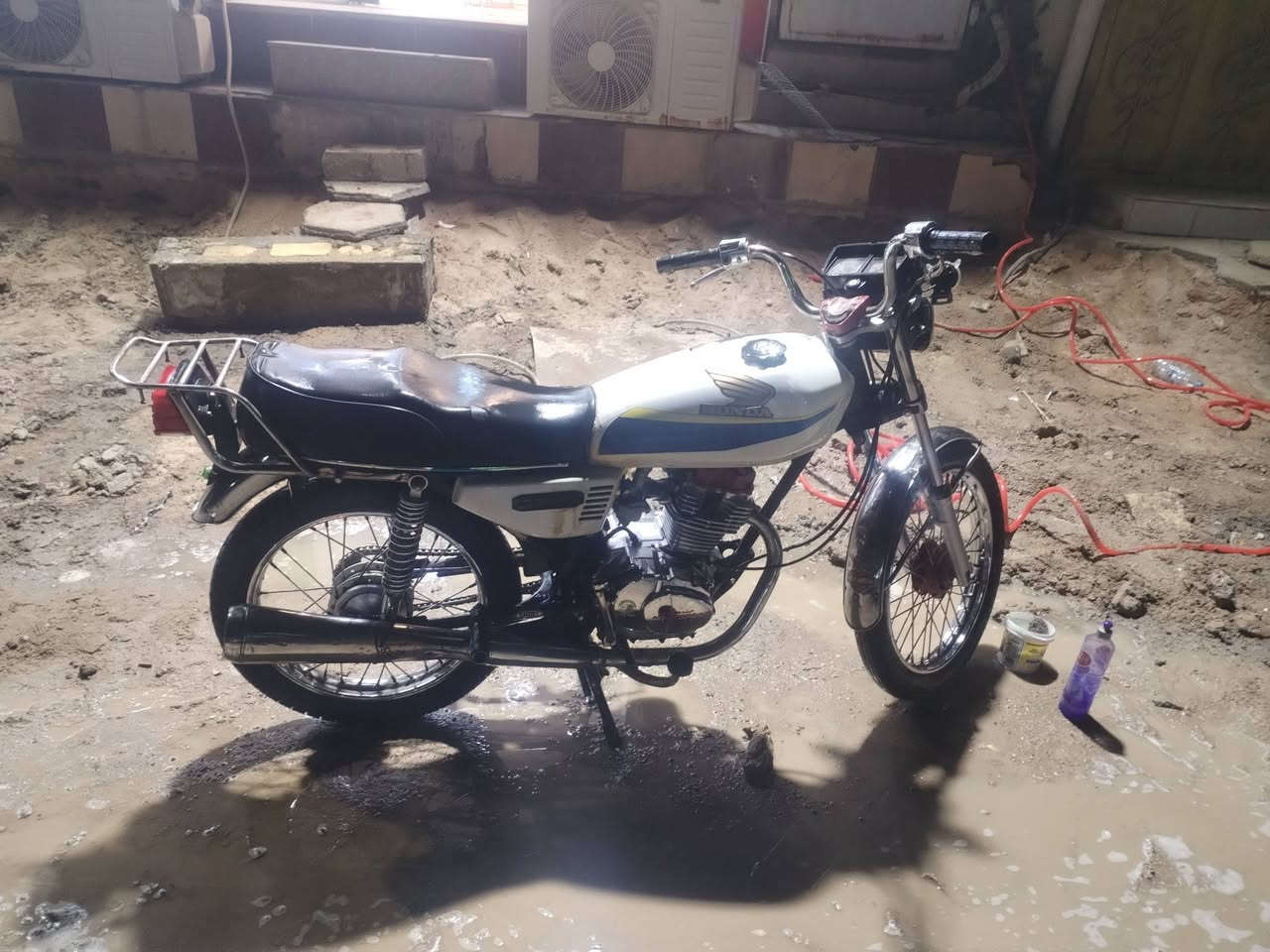 سلام عليكم كلك كلك كلك لا تكلي أوراق لو كلك مكينه تيربو دراجه كله ٢٠٢٥ شلعه ومعدل تخبل دراجه مكاني ناصريه مركز *********** سعرها ٦٠٠ وبيها مجال سعر ما عجبك اطلع كبل عندك سعر وتريد تكعد تسولف راسلني لو تتصل
