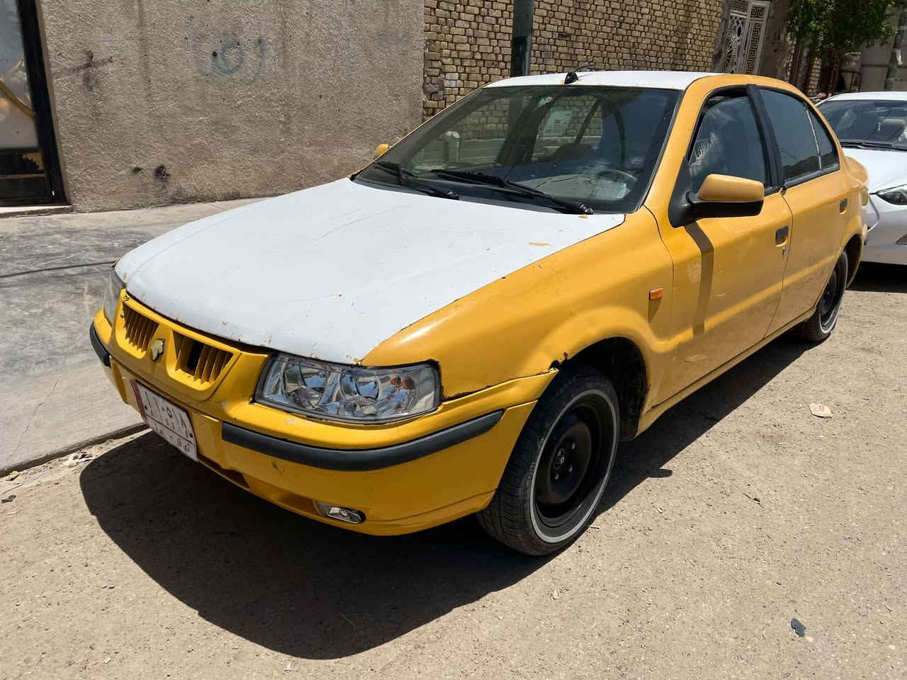 سمند موديل 11سياره خير من الله مكينه كير حداديه سياره جاهزه كهربايات سياره جاهزه غرفتها جديده وحلوه سياره كاعده وحلوه السياره لاضره ولا صبغ تحويل ثاني يوم تبريد شغال بس ضعف بل كنبريسر مكان السياره ناصريه السعر 25وبيها مجال قليل حك الجيه  مركز الرقم ***********الموشراي لايتعبنه
