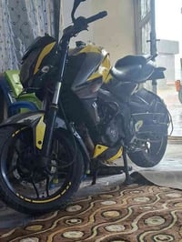 بولسر ان اس 200 • موديل 2018 • كمرك مدفوع