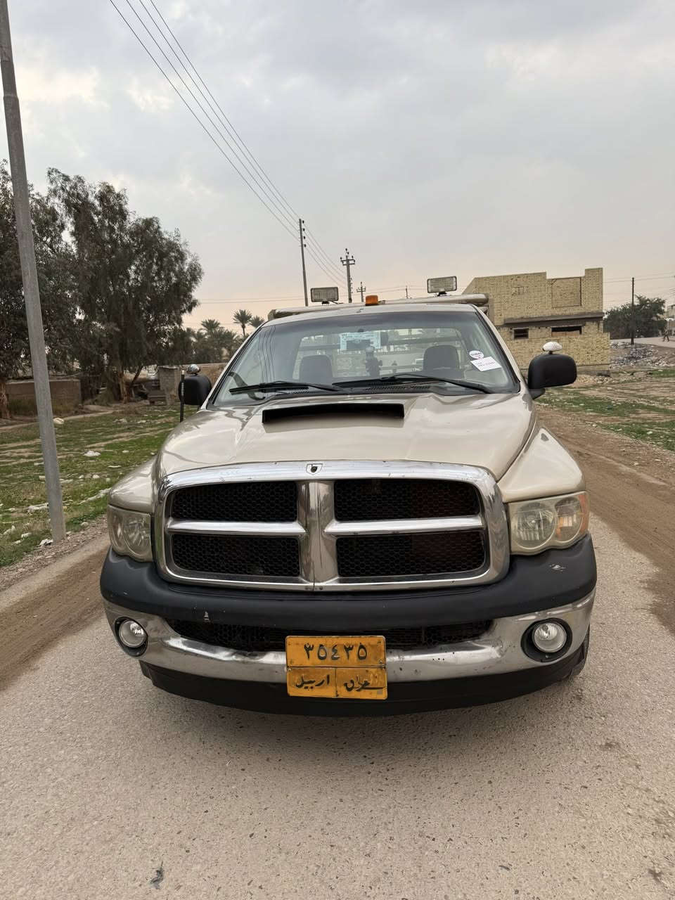 يالله السلام عليكم دوج رام مديل2003 وارد امريكي محرك 5/700  8 سلندر بدي طويل تك باب بيها رشات صبغ لجماليه فقط السياره خير من الله صدر امامي خلفي مابيها اي نواقص  ترايك وين ما تحب السياره جديده بمعنى الكلمه مسويلها ادامه كامله وبلعافيه عل ياخذها.
مكاني بغداد الرصافه
السعر 75ورقه بيها مجال لطيبين


**إذا كنت صاحب هذا الإعلان وتريد حذفه لأي سبب، رجاءا أرسل رسالة إلى الدعم الفني**