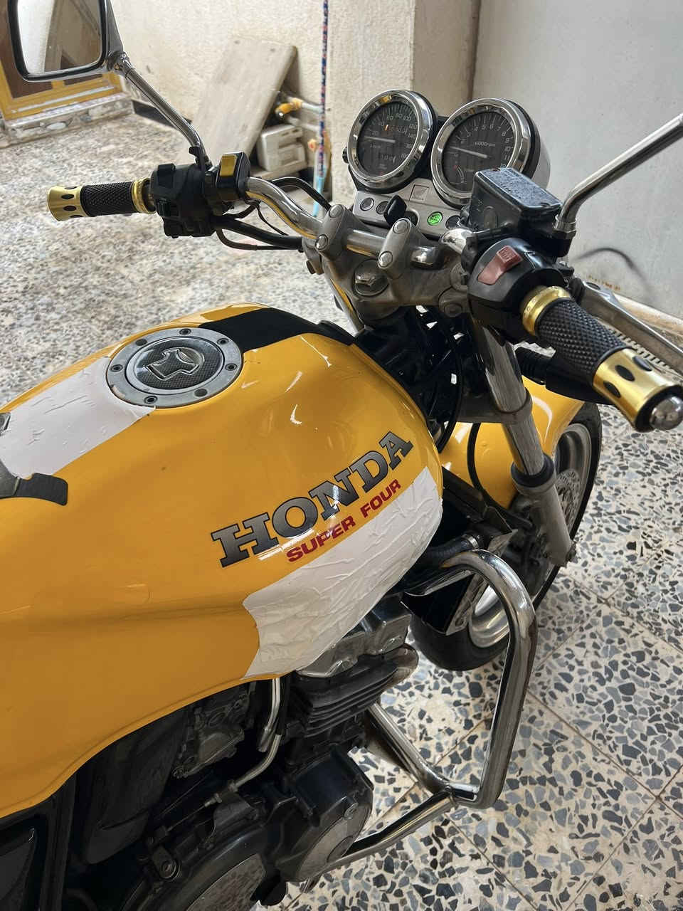 سيبي 4للبيع كفاله مكينه مامفتوحه  كهربائيات كلها شغاله دهن كله امزويل  دراجه نضيفه مانقصها شي مكاني ميسان العماره ***********
