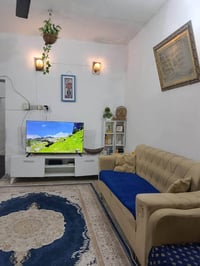 دار للبيع  المساحه 80 م الوجه 4 نزال 20  يحتوي على طرمه  وصاله ومطبخ  ...