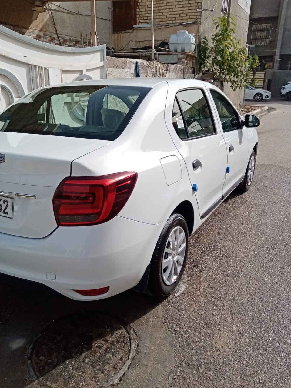 سلام عليكم
سياره رينو سنبل موديل ٢٠٢١ سياره حره رقم بغداد باسمنه موجوده كربلاء مكفوله كفاله عامه السعر 93 بيها مجال 
***********
