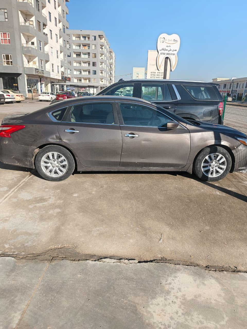 نوع نيسان التيما ٢٠١٦للبيع الماكينا الجير بحالة ممتازة، السيارة بحاجة لوجه نظافة السعر 105 سيارا اب اسمي تحويل ثاني يوم سيارا. بيها 4 قطع عنواني اربيل  ***********
