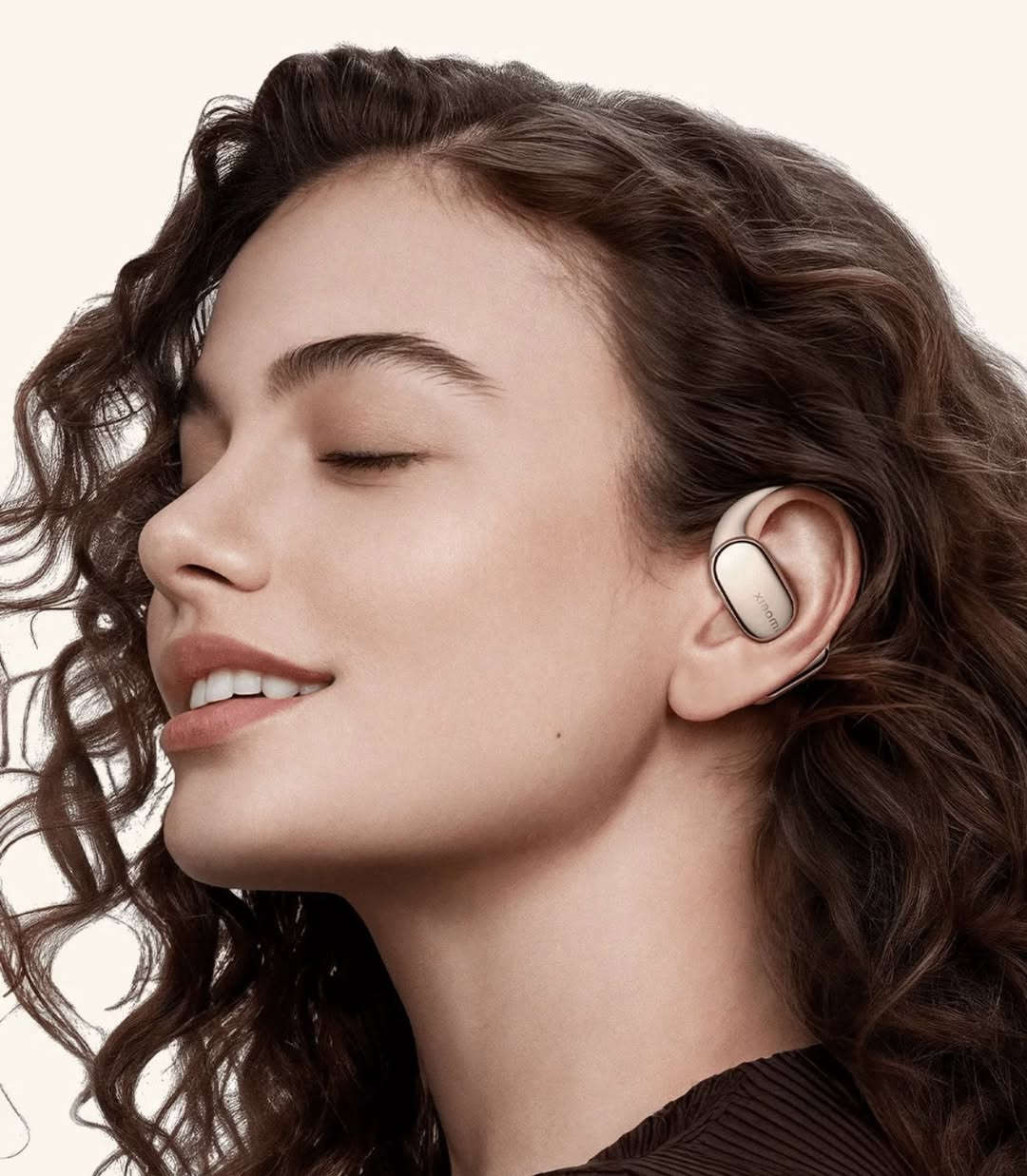 ايربود شاومي Xiaomi OpenWear Stereo للبيع لون اسود استخدام اسبوع اللون كما موضح بالصور طبق الاصل اصلية 100‎%‎ كاملة الملحقات كارتون وكيبل تدعم الشحن السريع شحنها يطول جداً هواية تدعم التسجيل وتسجيل المكالمات ايضاً عن طريق الايربود نفسه او عن طريق الحافظة ترهم ع الايفون بكل سهولة وسلاسه صحية واكثر راحة للاذن لان متسبب ضغط او تعرق للاذن 
سعرها 150 بي مجال للشراي


**إذا كنت صاحب هذا الإعلان وتريد حذفه لأي سبب، رجاءا أرسل رسالة إلى الدعم الفني**