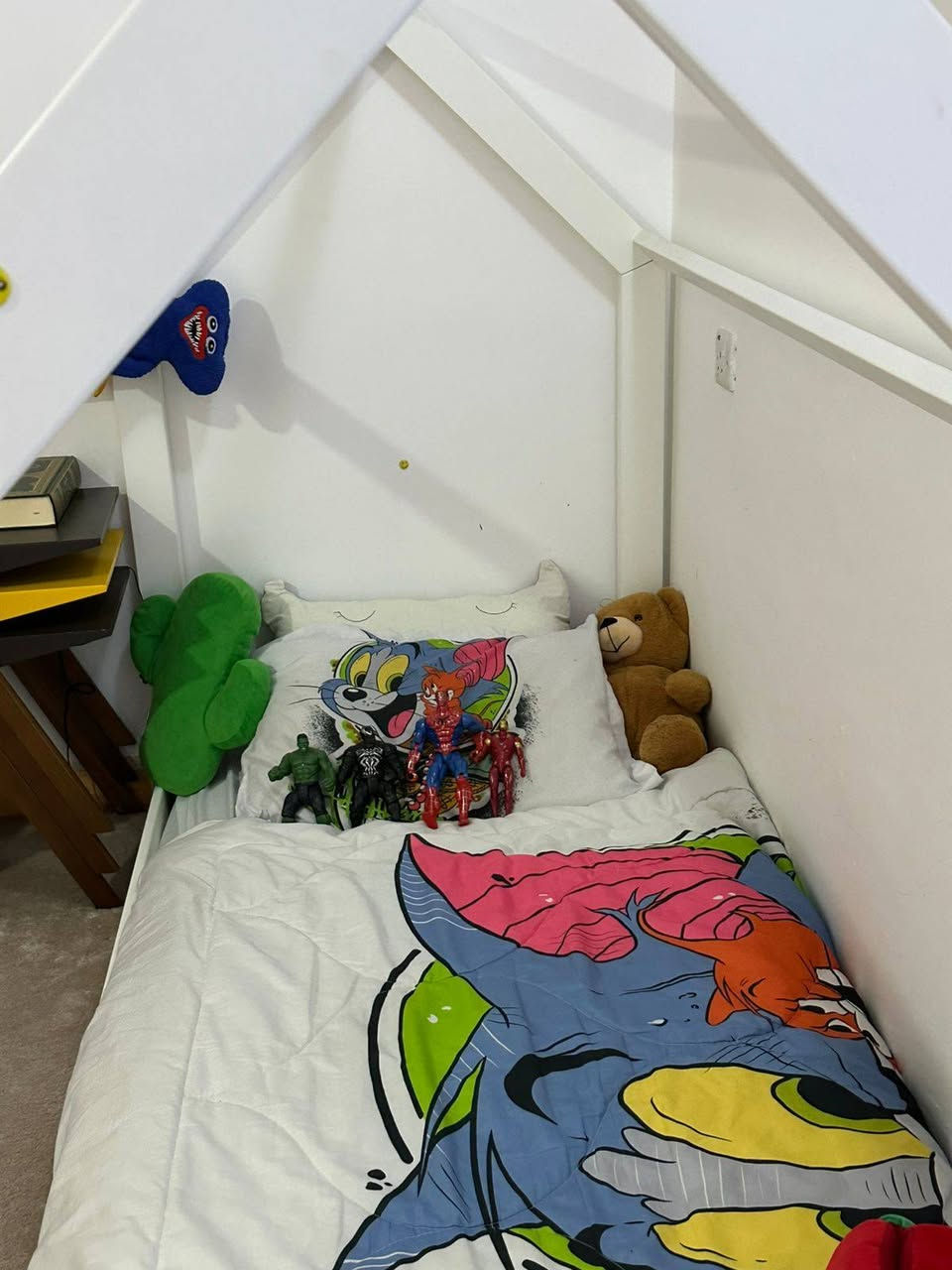 سیسەمی نوستنتی منداڵ تەختەی Mdfی ئەڵمانی ئەسڵ قیاسی درێژی ٢٠٠سم و پانی ٩٠ سم بەکار نەهاتوو بە شەرت نرخی ١٠٠$$

***********
