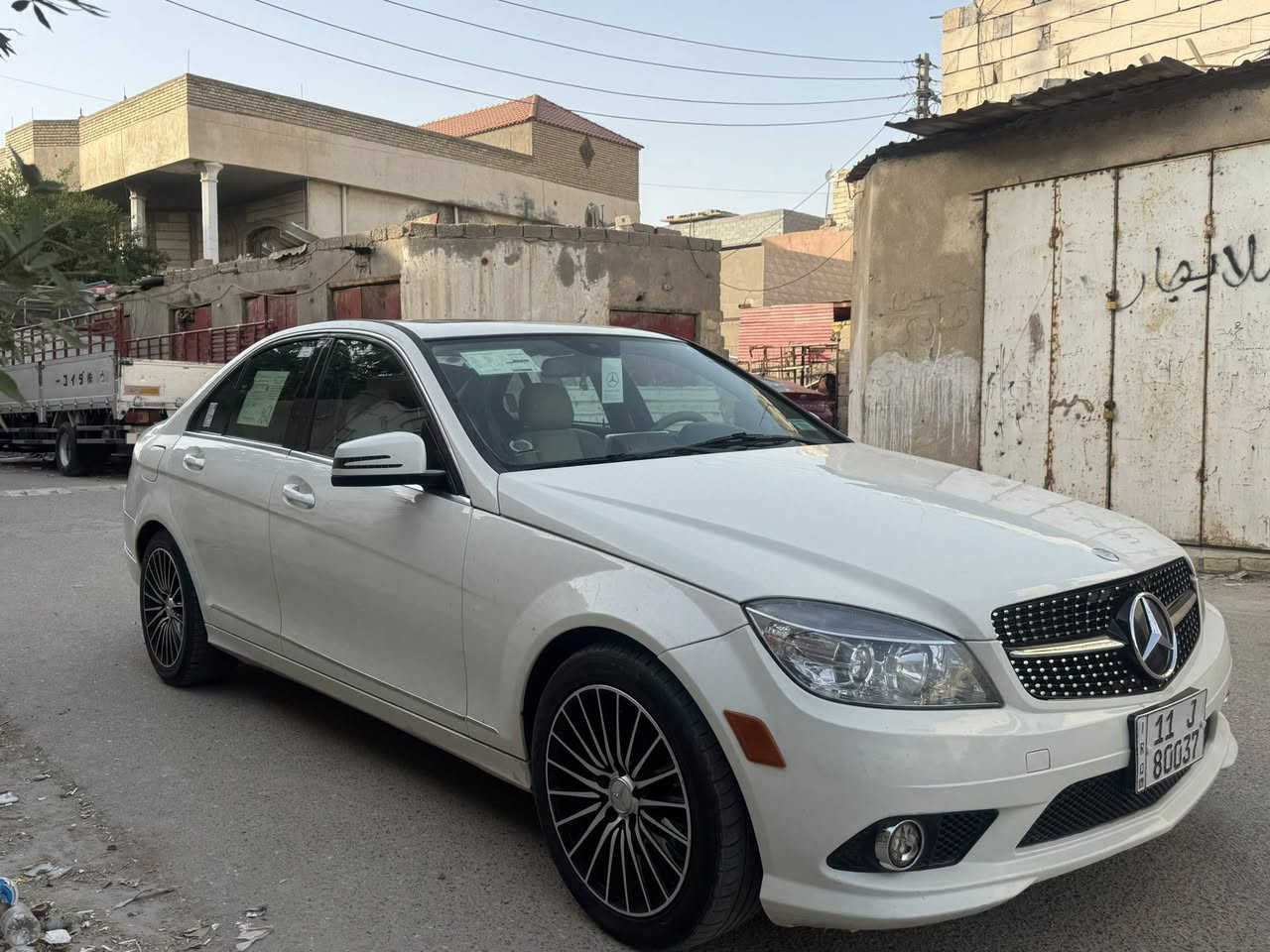 مارسدس مديل 2009c300بأسمي
رقم بغداد أنكليزي السياره داخلهه أبيض جلد
 مكانهه بصره 

مكينه v6   3000  
فتحه
كامره وشاشه كاربلي
حداده 95‎%‎
لايت زنون
أشاير بالمري
تبريد قطعتين
مثبت سرعه 

بيهه رشات أبيع حزام بدون 

قماره وصندوك وبنيد

السعر 108

السياره كلش حلوه بدون اي نقص
*********** واتساب

***********‏ أتصال
